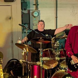 Meet your Posher, Chuck